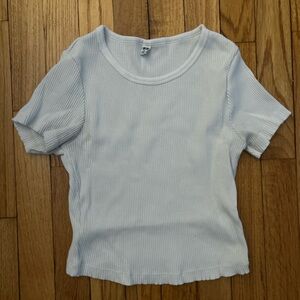 Uniqlo cropped ribbed top